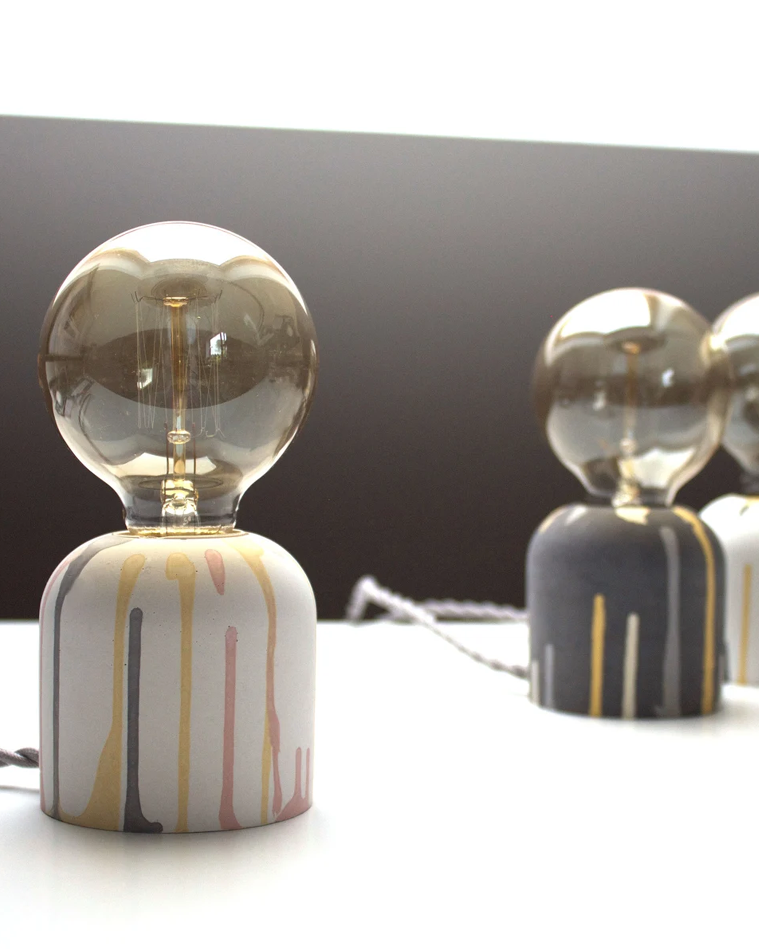 Lampe à Poser – Collection "Drip Art"