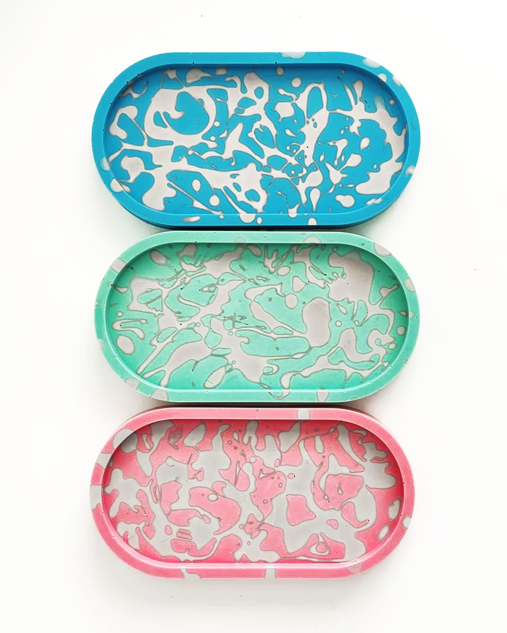 Plateau "Fluid Art" en Béton - Collection Vibrante