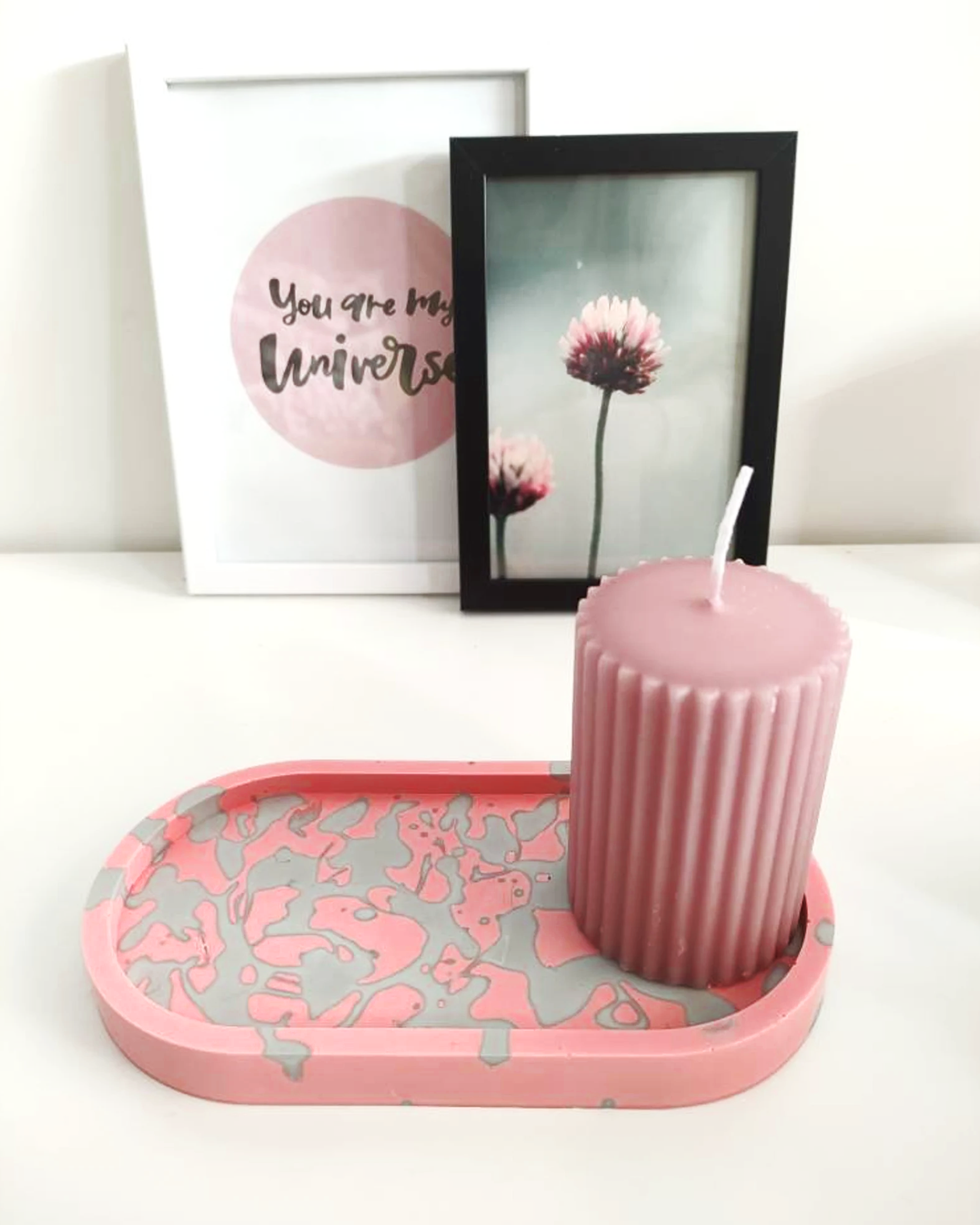 Plateau "Fluid Art" en Béton - Collection Vibrante