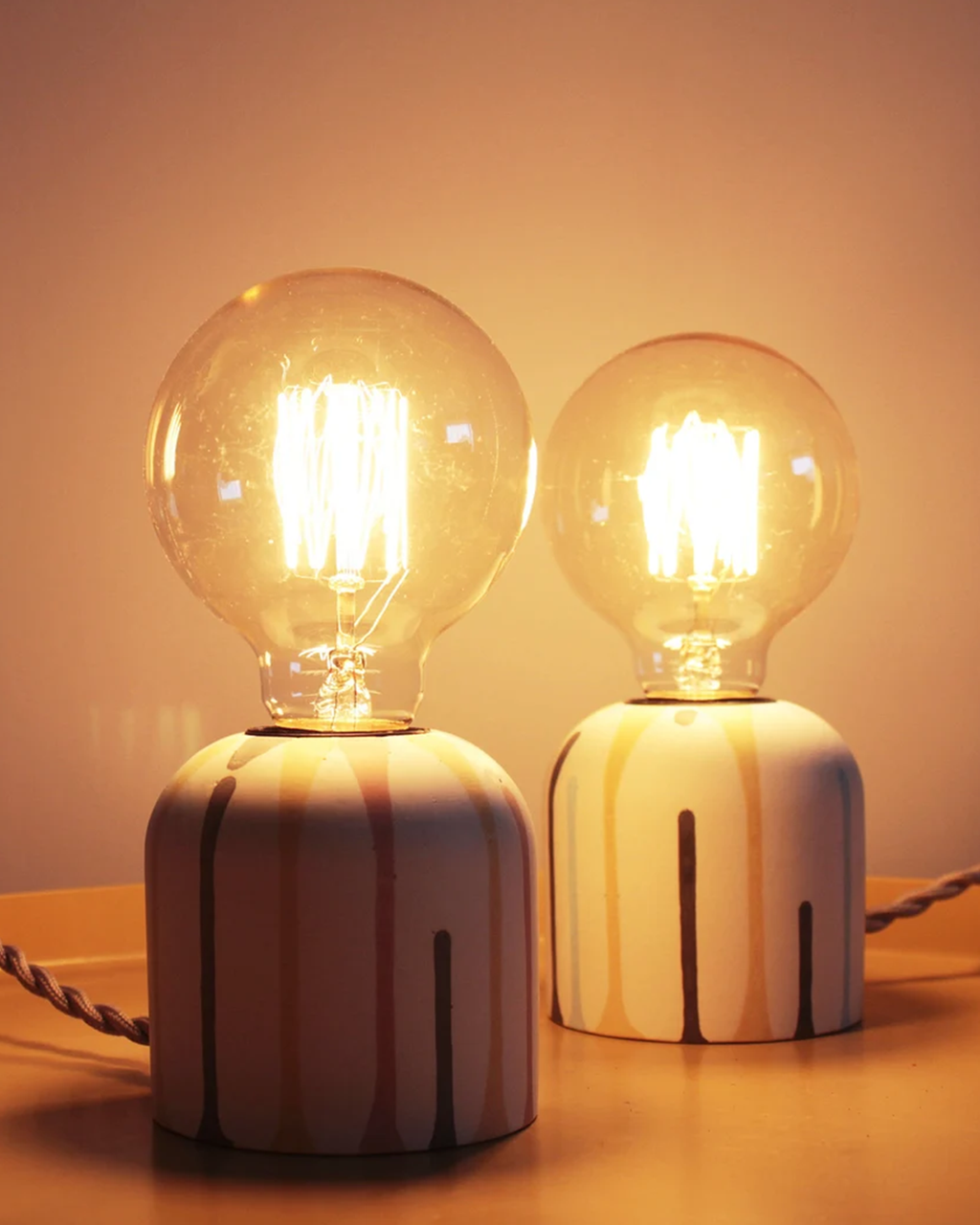 Lampe à Poser – Collection "Drip Art"