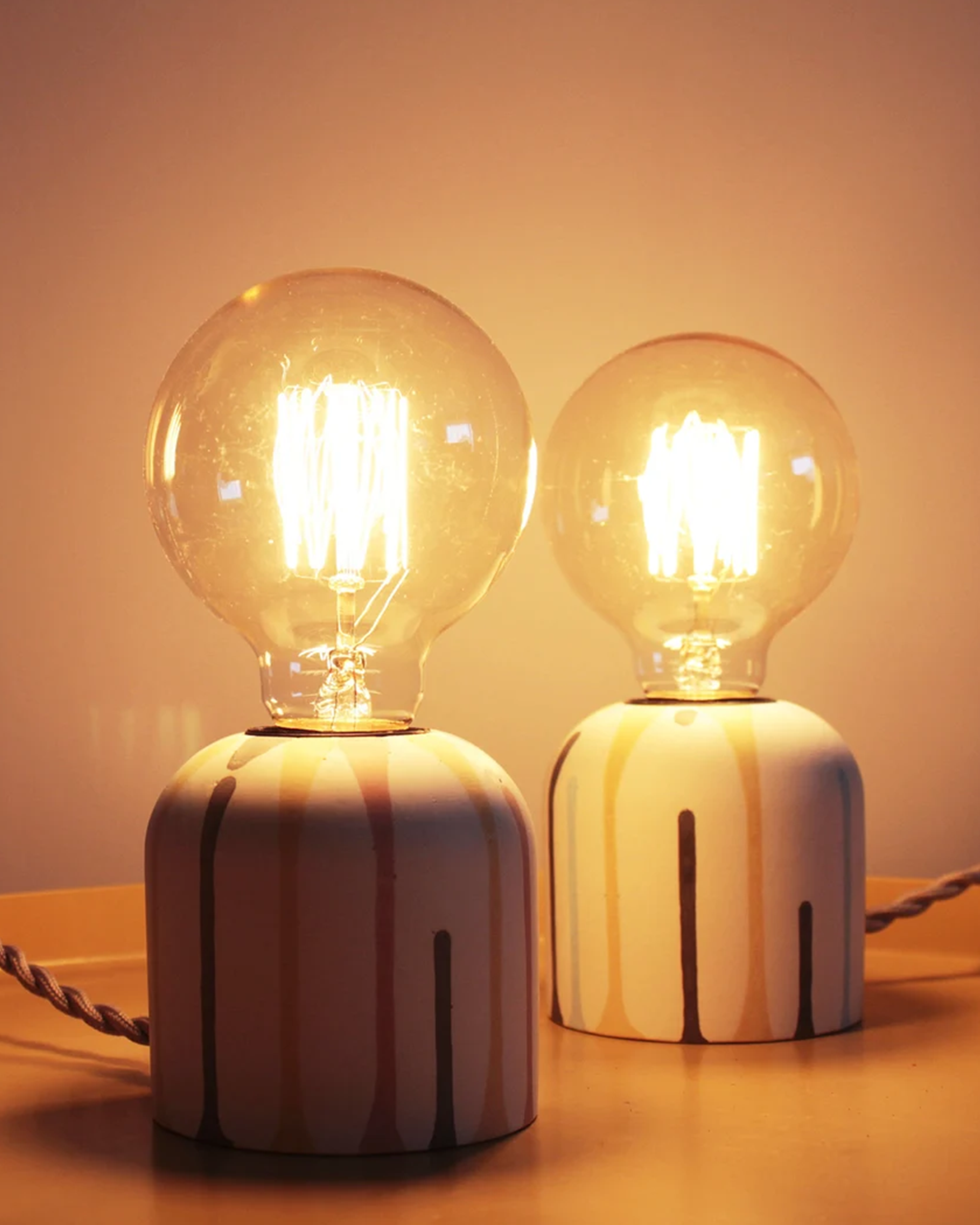 Lampe à Poser – Collection "Drip Art"