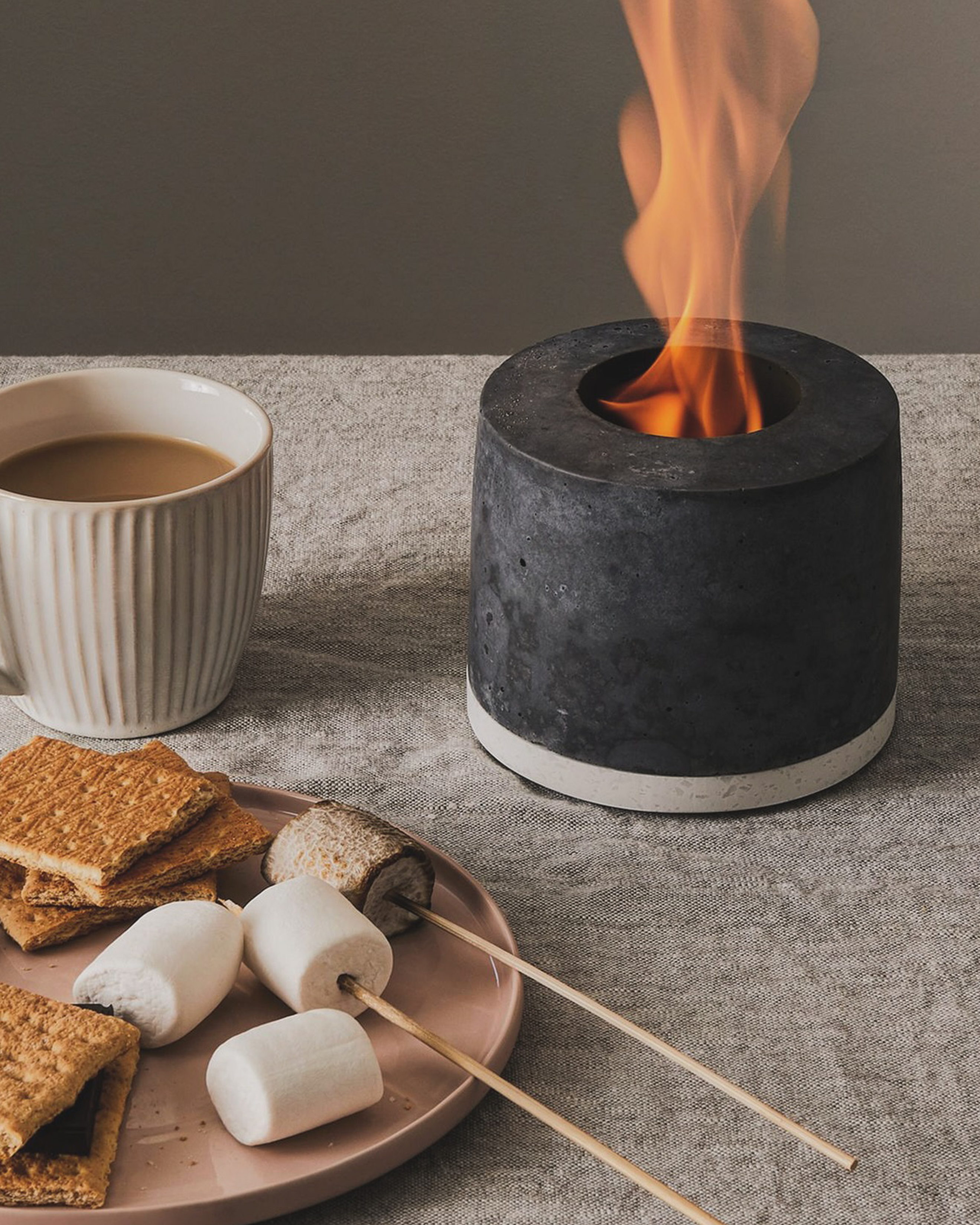 Fire Base en béton artisanal