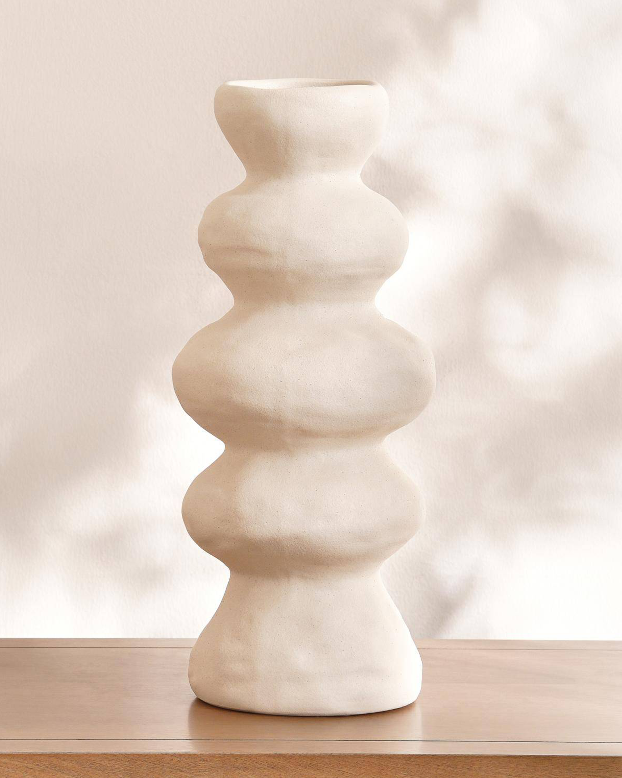 Vase vintage en papier mâché lisse