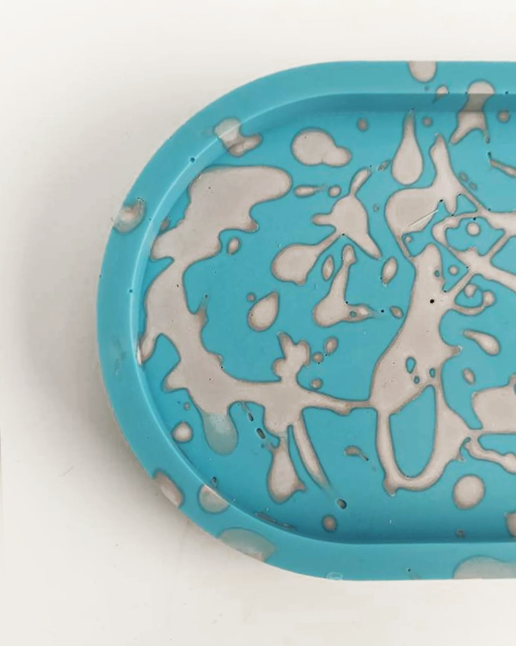 Plateau "Fluid Art" en Béton - Collection Vibrante