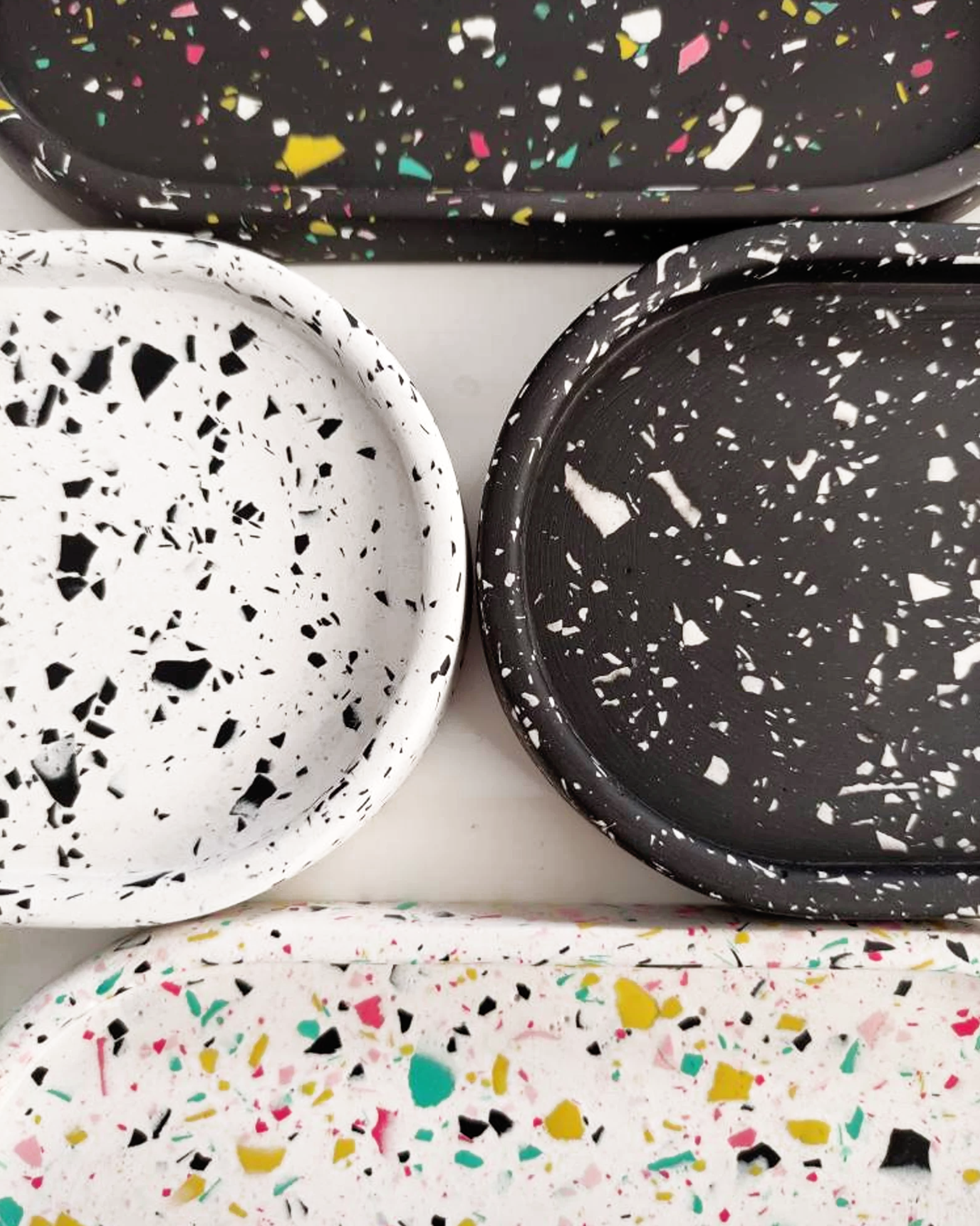 Plateau Ovale Vide-poche en Terrazzo